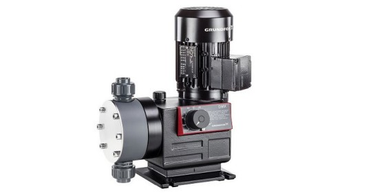 GRUNDFOS обновил дизайн дозировочных насосов DMX и DMH